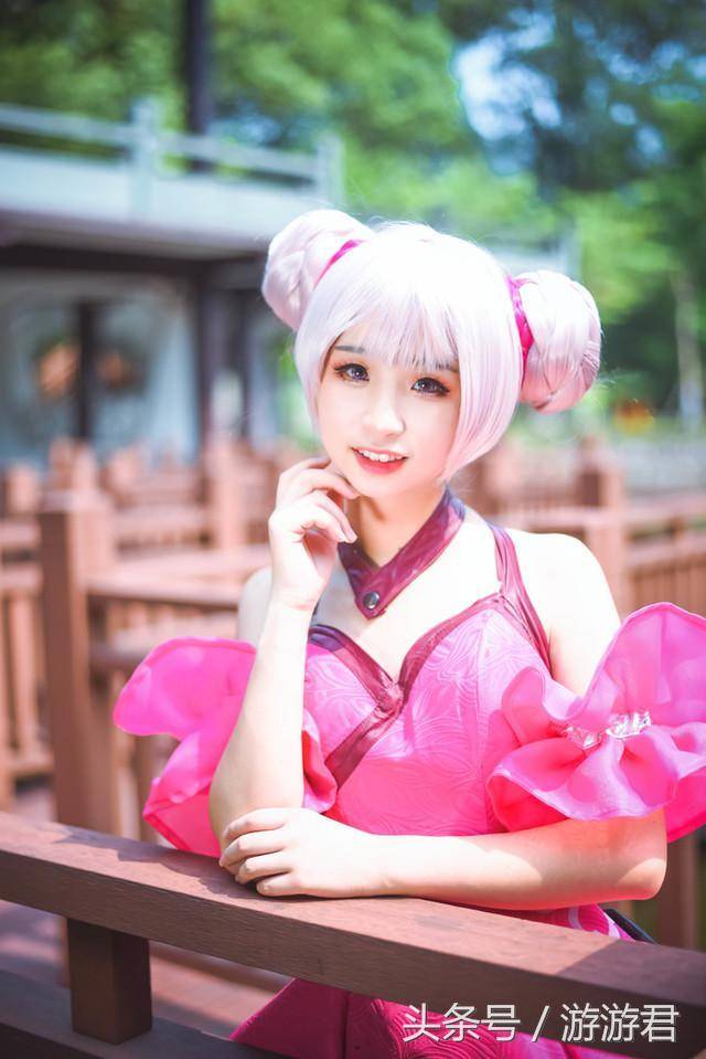 王者荣耀cosplay:安琪拉萝莉身御姐心,小乔甜美可爱妹子
