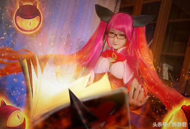 王者荣耀cosplay:安琪拉萝莉身御姐心,小乔甜美可爱妹子