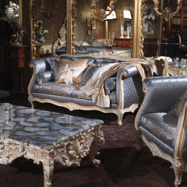 1 中世纪时期家具(公元5世纪 — 14世纪) 2 意大利文艺复兴家具(44