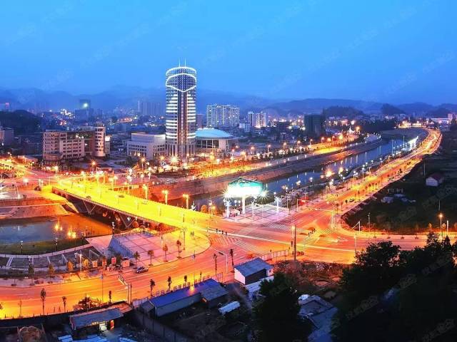 利川市医保局怎么样 利川异地医保