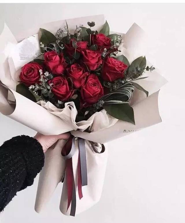 七夕来临,亲爱的,送你一束花礼,让我们一起幸福!