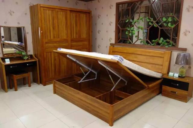 刚收到风,云浮这家家具广场 有新情况发生 快看咩情况?