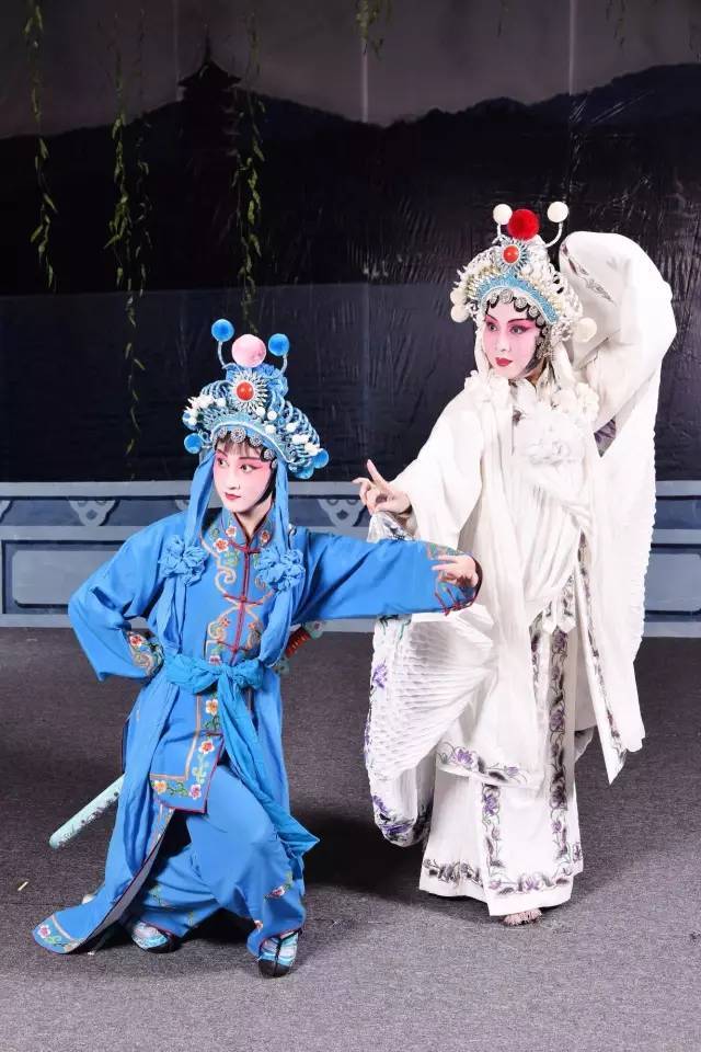 【戏·讯】喜讯!8月27日又有荆州花鼓戏《白蛇传》可看了