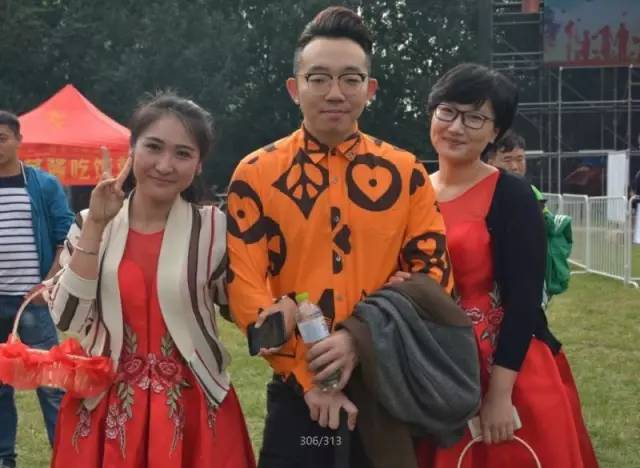 【909音乐超嗨皮】吃到撑玩到嗨,哼着歌来把手牵,神奇的地方在这里