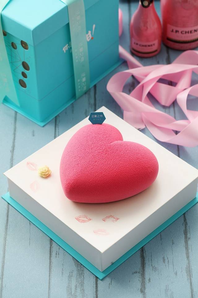 天空之城在哭泣,越来越明亮的你