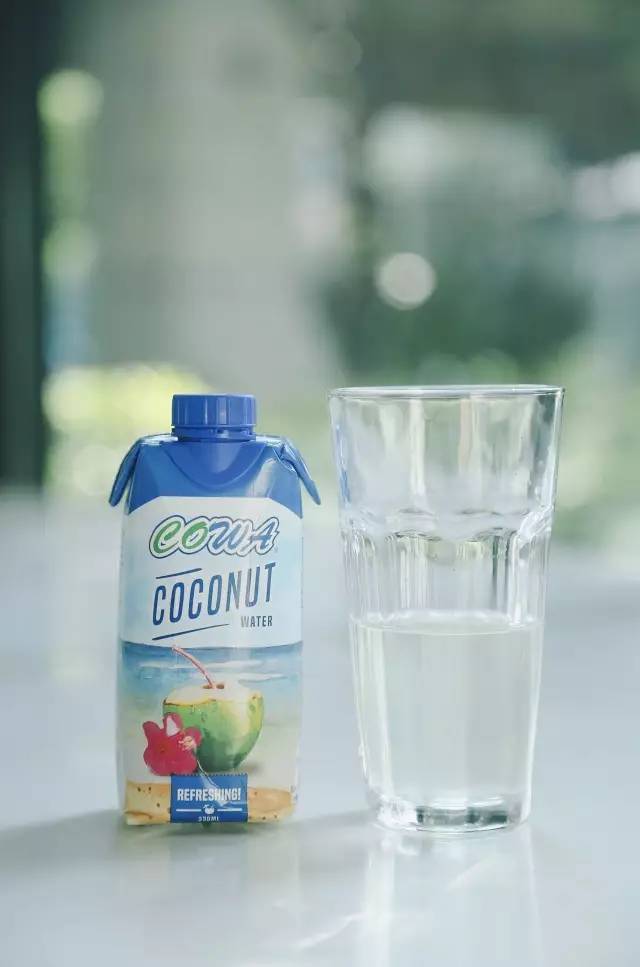 cowa 椰子水饮料
