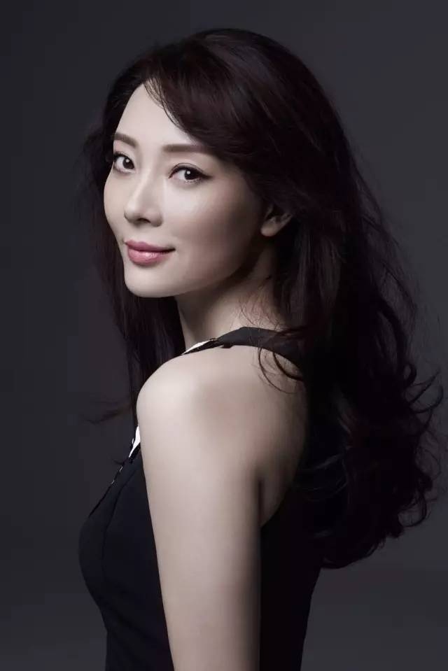 靳东陈数再度合作 |《海上夫人》等海亦等你!