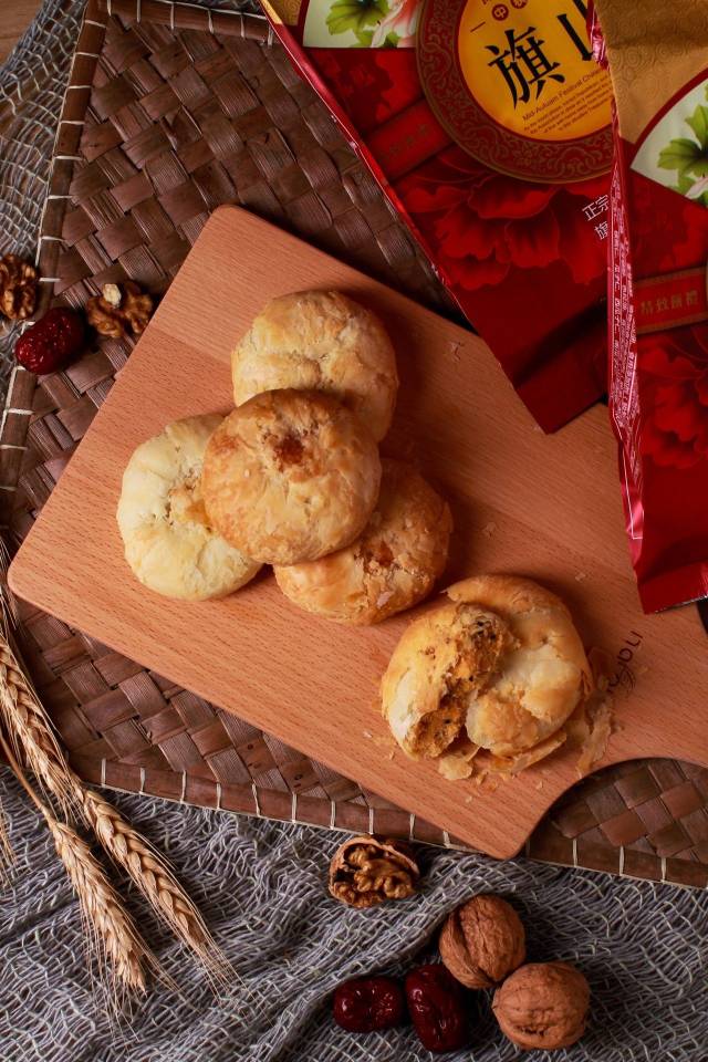 探访你们最爱的旗山月饼在这里手工制作热销全国今年放大招推出11款