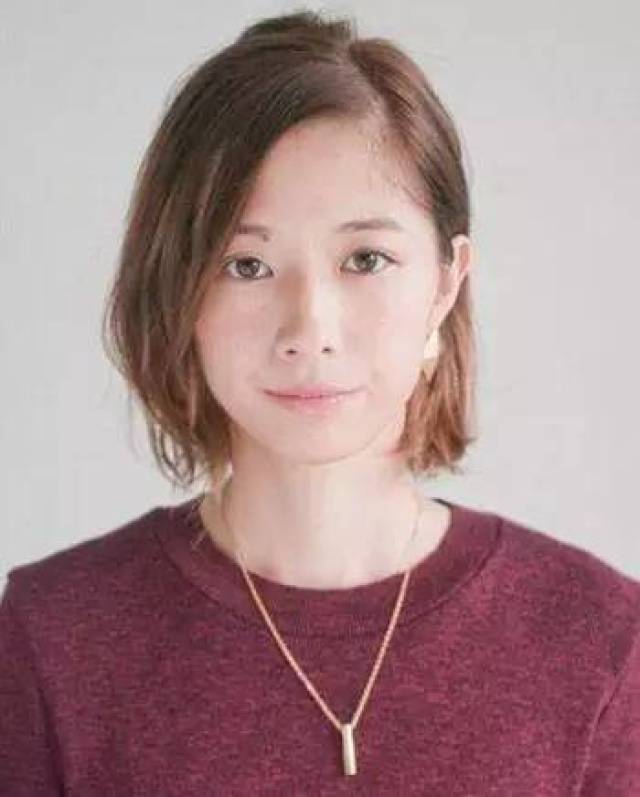 好看的短发烫发发型图片大卷 短发烫发教程详