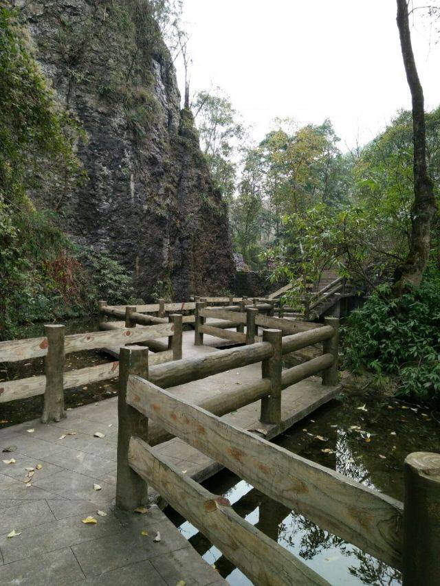 旅游资讯|有图有真相!这是遵义周边少有的全好评景区