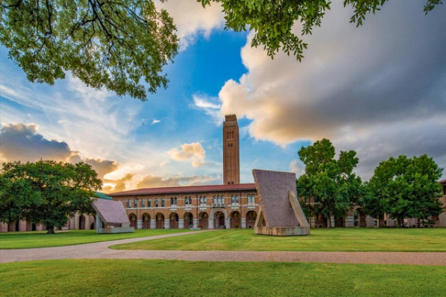 (来一波莱斯美照)莱斯大学(rice university),简称rice,位于美国德州