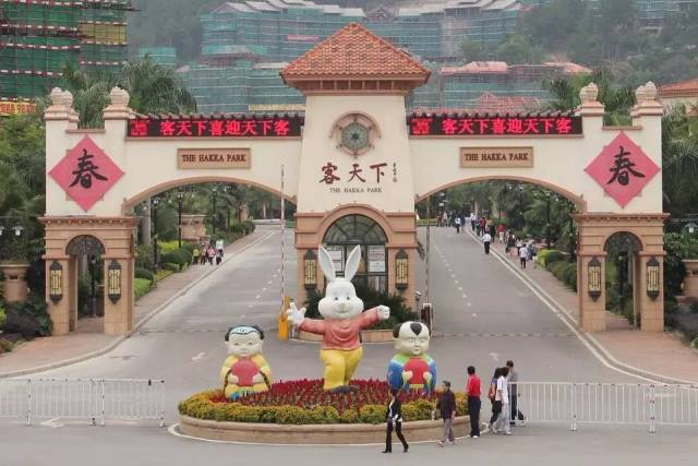 我们虽不是客家人,但我们今天走进客天下,去感受他们