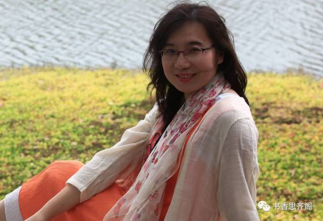 哈尔滨市作家协会朗诵专业委员会张春媚、宿晶