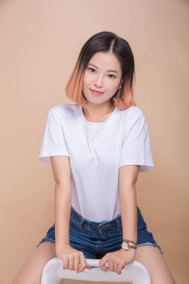 主持人 彬彬