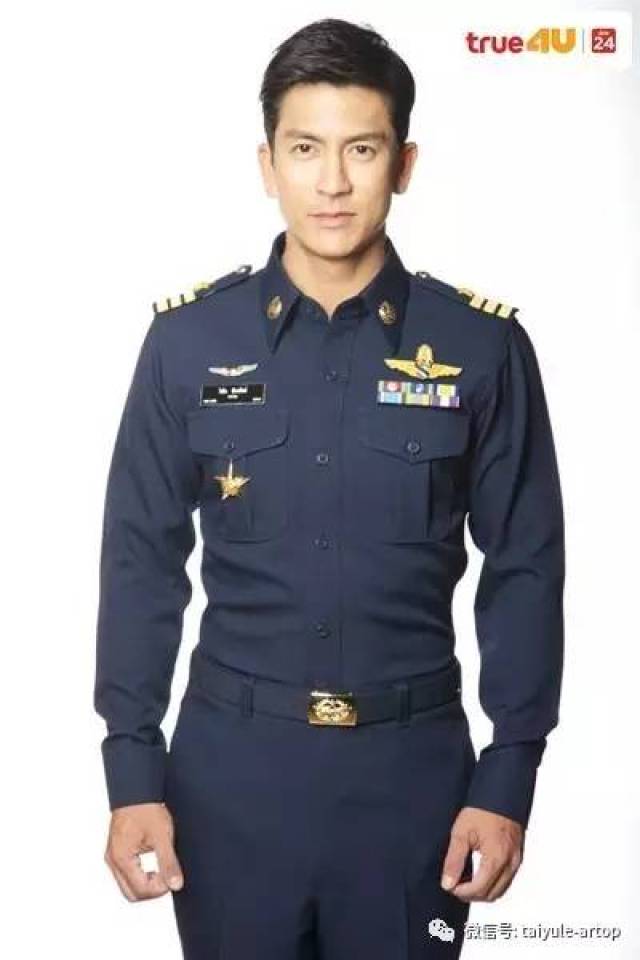 穿起军装的10大泰国男星,是时候给他们爆灯了