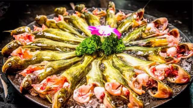 "鲜味美"三角峰