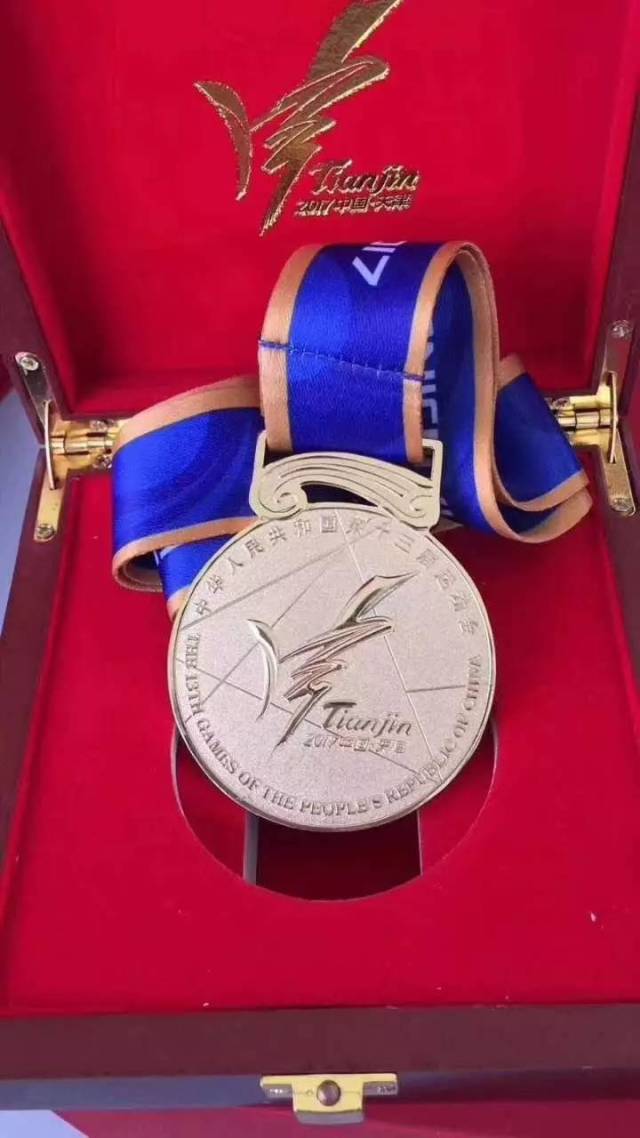 捷报津门实力就是颜值青岛王大鹏获全运射箭混合团体金牌