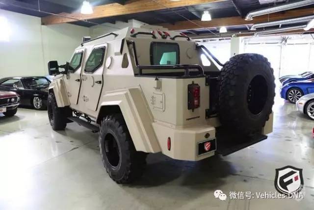 巨石强森的大玩具--terradyne gurkha轻型装甲车