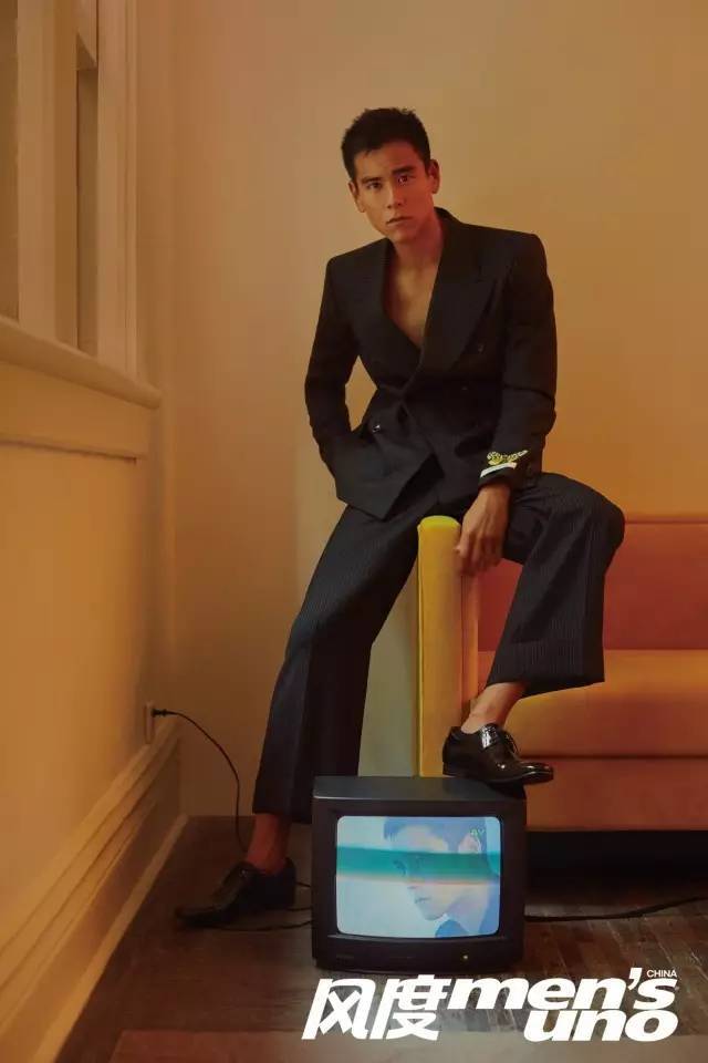 封面人物 | 彭于晏 享受时光的馈赠