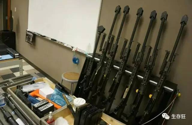 千里之外干爆装甲车的巴雷特是如何造出来的
