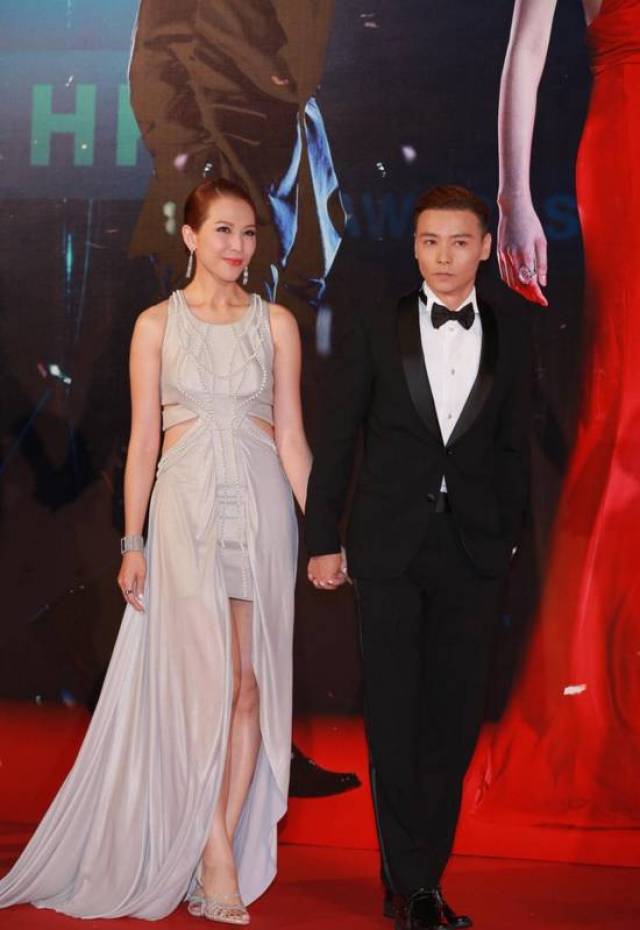 蔡少芬2011生下第一个女儿张楚儿, 两年后生下第二个女儿张信儿.