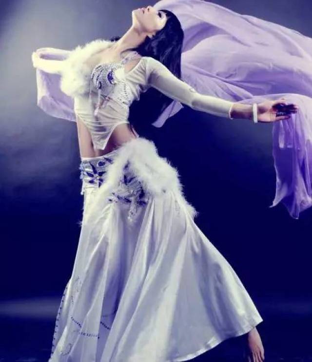 东方舞艺术照图片