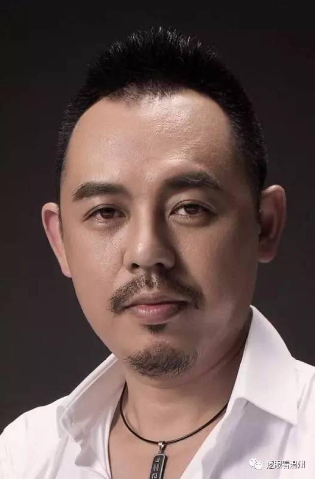 "喜迎十九大 助力温州新发展"系列微访谈:王奇观点——打造国际时尚