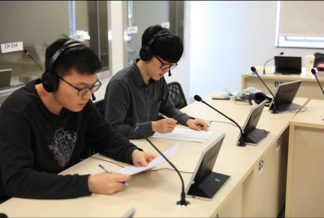 湖畔故事：外语翻译助力企业走向世界