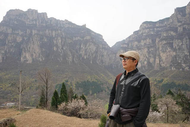 画家王小川 造云山之大境 显万壑之雄风