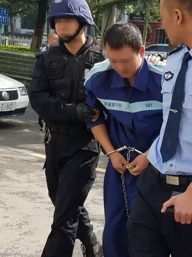 实拍晋城街头众多警察抓捕犯人现场曝光竟是前几日