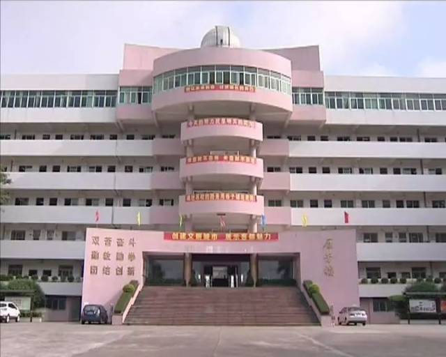 市优秀班主任 郑丽欣:用心呵护 做学生成长