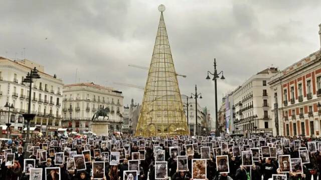 穿山甲不好吃,皮草不好看,象牙也不美