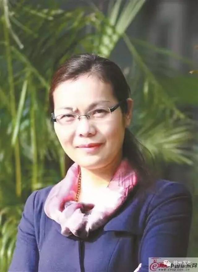 徐州市青年路小学校长 刘婷:"百年青小,百年童心,童心童趣,快乐生长!