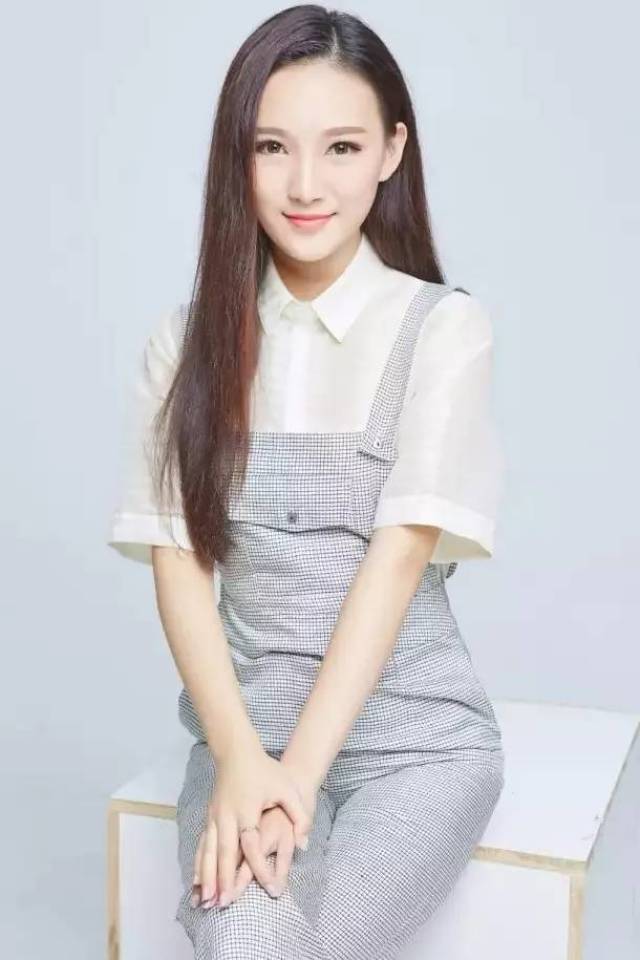 最佳身材奖 李美霞  ▽