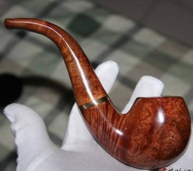 如何选择一只上品的鼠李根(麻利)烟斗?