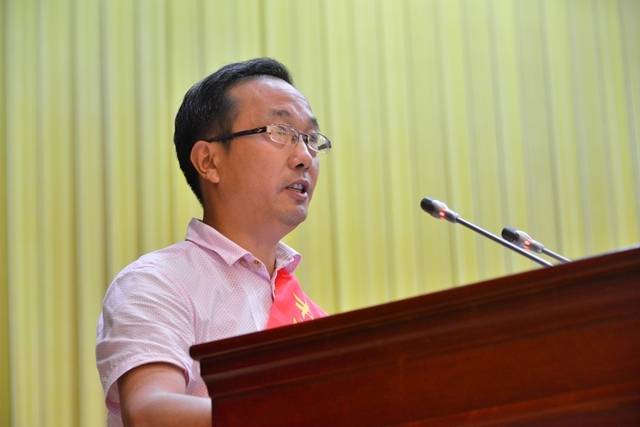 "金松教育奖"闪耀金松——松滋市隆重庆祝第33个教师节