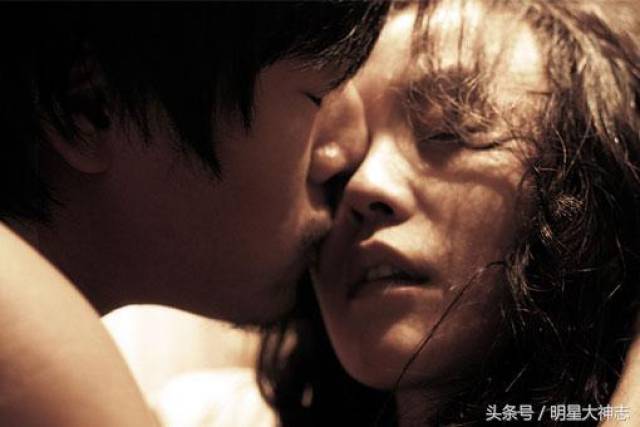 看了这部剧才知道伊能静为什么这么爱小她10岁的秦昊