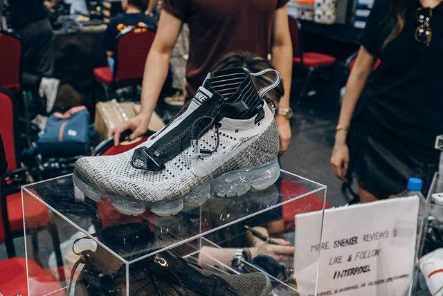 「sneaker con 香港站」最不酷的鞋展里,是最酷的球鞋文化