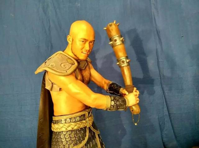 【西部新秀·演艺俊才】青年演员·穆萨马成龙先生