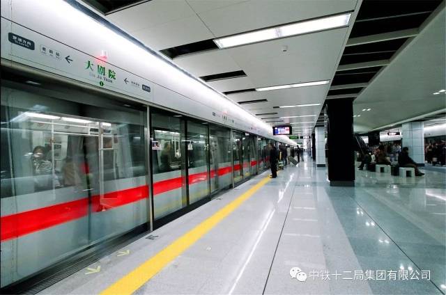 深圳地铁1号线香蜜湖站