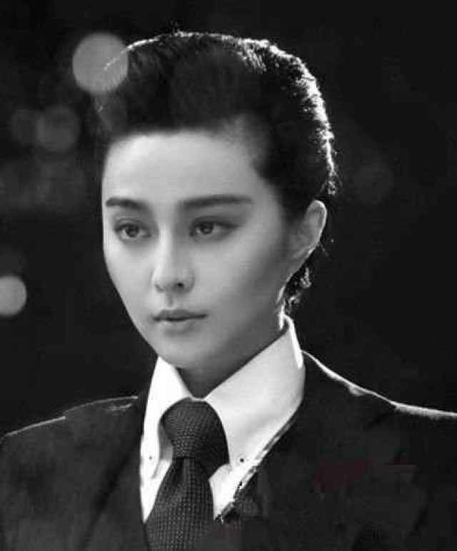 除了林青霞, 女扮男装的演员里我就服她, 范冰冰看了都自叹不如