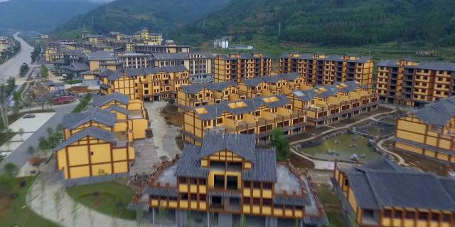 屏山室内装饰：以艺术之名，诠释现代美学