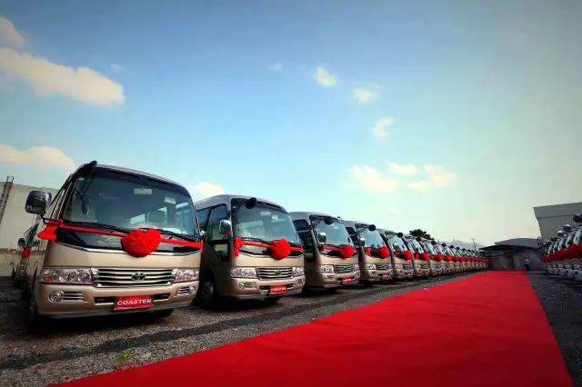 元通汽车,一汽丰田,中大元通商旅各领导合影