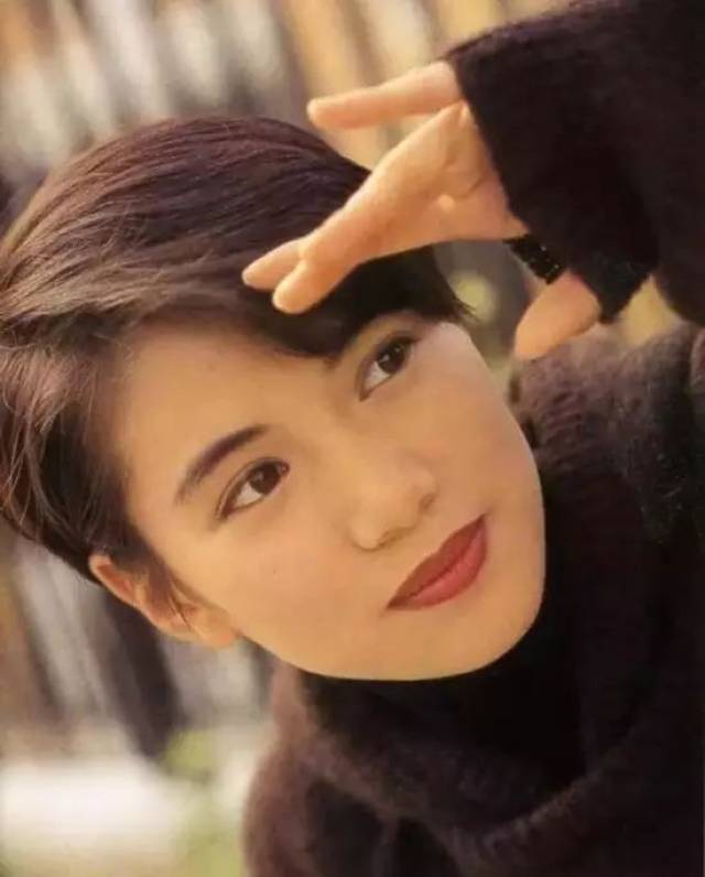 不过回想我们往期的港姐,其实美女也是很多的 (香港公主是香港小姐的