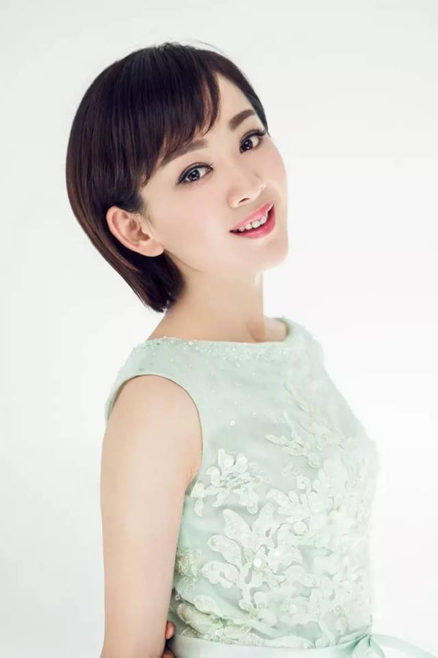 【寄语】CCTV6中央电视台电影频道主持人瑶