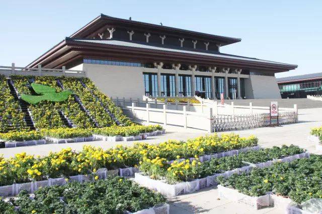 全人类 您有一份敦煌文博会演出活动时间表未领取,请尽快查收!