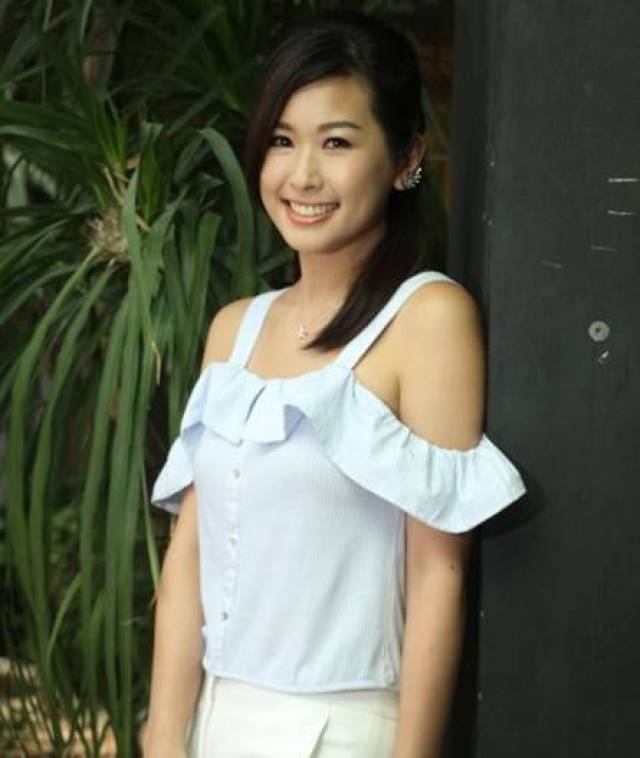 她是tvb的御用癫婆,曾是落选港姐,如今演技终获大赞!