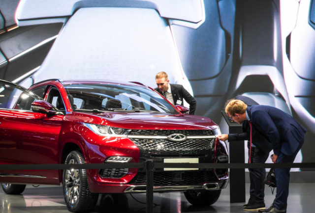 法兰克福车展,老外说愿意花奥迪a4的钱买奇瑞!