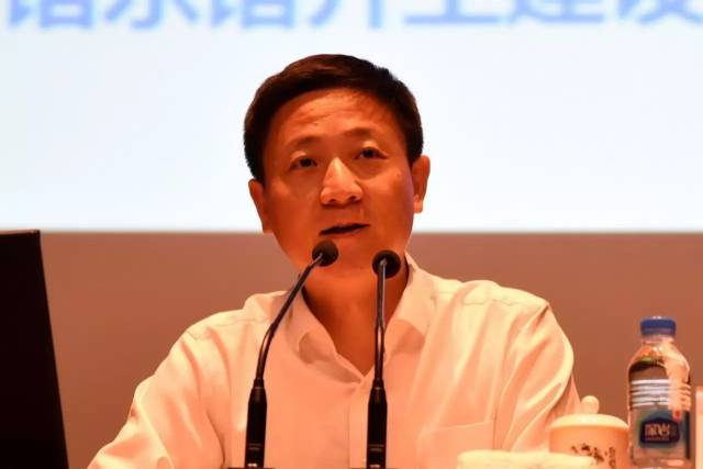 讲座音频|陈超:回眸与展望,光荣与梦想 ——在上海图书馆东馆开工建设