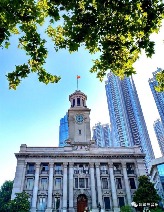 长江中轴线的大阳台江汉关为什么敲响的是威斯敏斯特的钟声